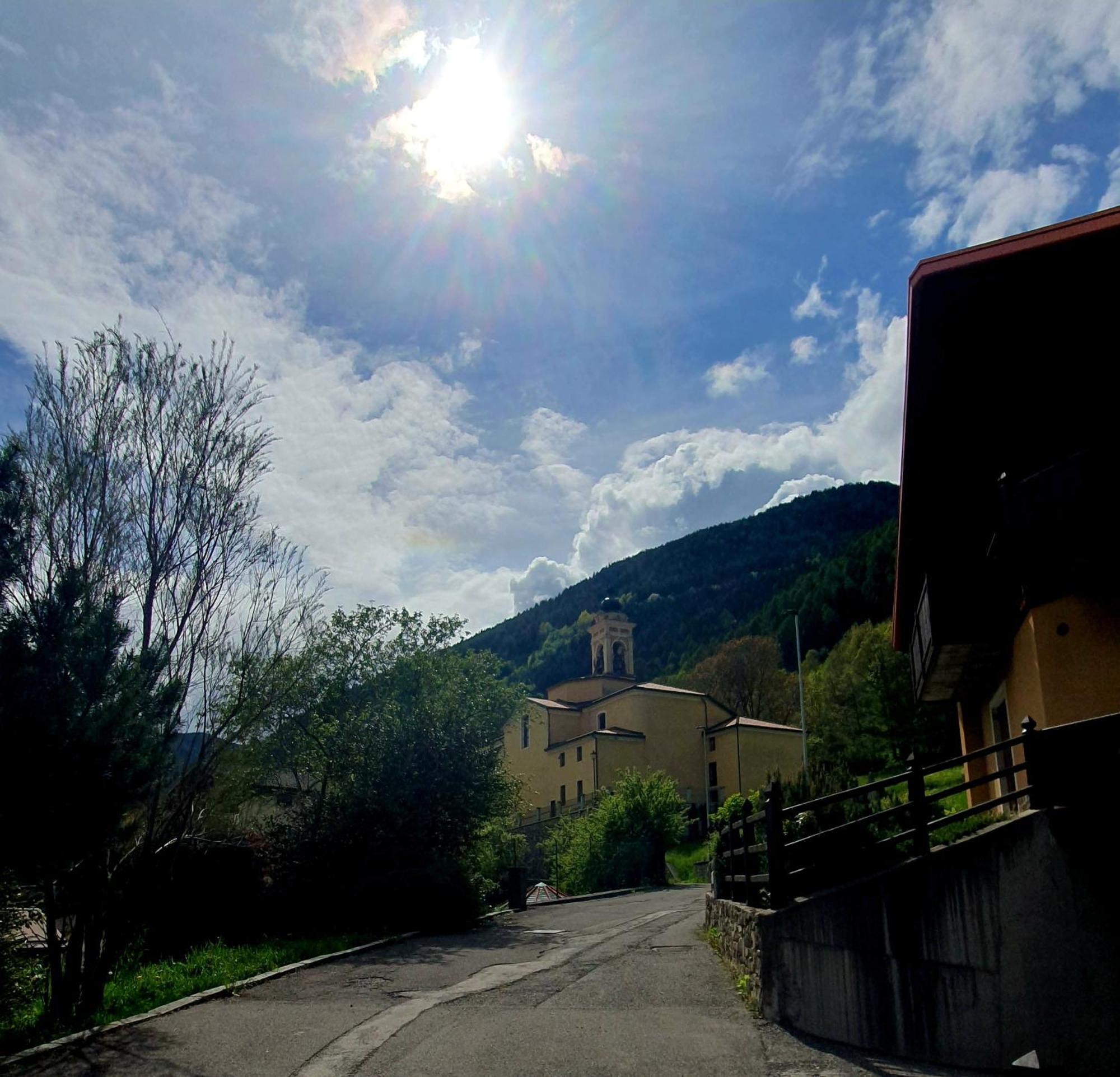Vivere A Colori Bilocale Al Solivo Extérieur photo